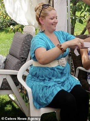 Sarah, seen before her incredible weight loss, aims to liberate others and empower women by showing off her unaltered stomach, butt and legs - yet despite her positivity, not everyone is impressed with the candid photographs